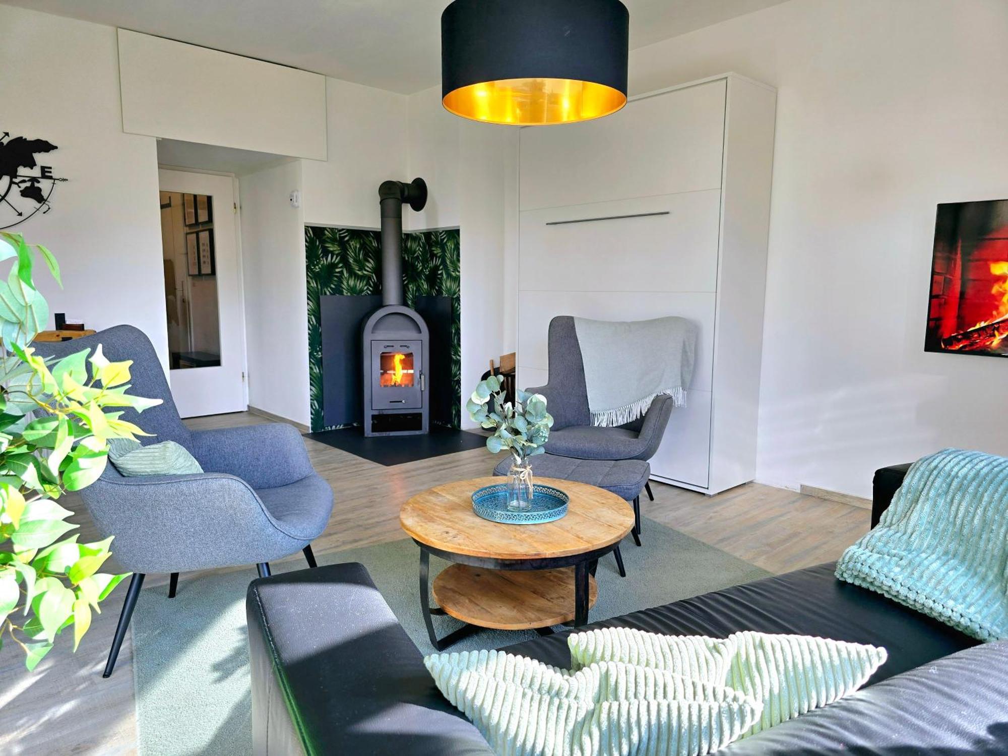 Ferienwohnung Fuchsbau Mit Kamin & Terrasse & Hunde Winterberg Exterior foto